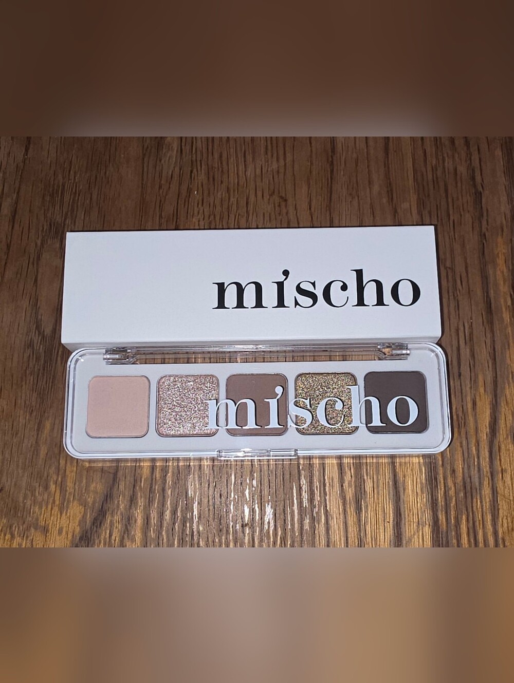 Mischo Beauty Mini Eyeshadow Palette 01 BNIB - Picture 2 of 7